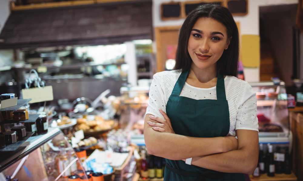 Retails,  Sales & <br>Customer Services